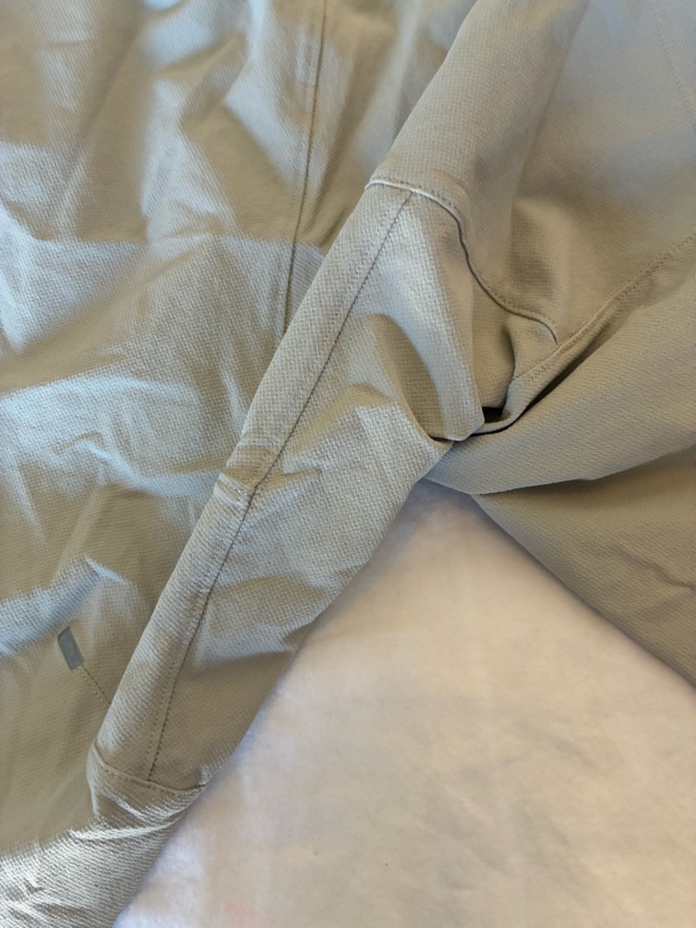 Lululemon Shorts Mens Size 2XL License to Train Linerless Beige Training Gym - Picture 8 of 16
